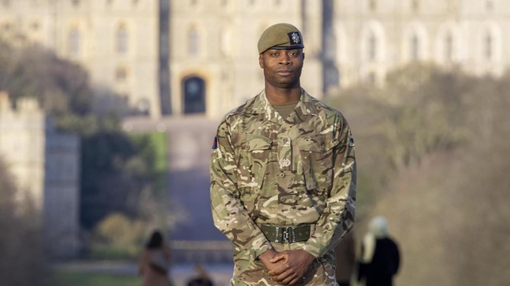 迫击炮性侵事件后,英国陆军皇家近卫部队一士兵涉嫌性侵