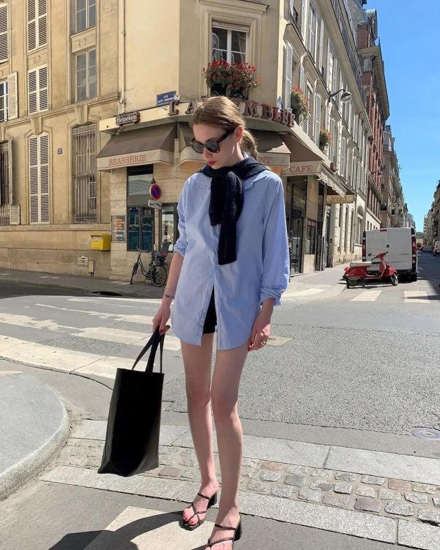 2021年时髦精早就爱上了南法风,这5大单品给你时髦又高级感