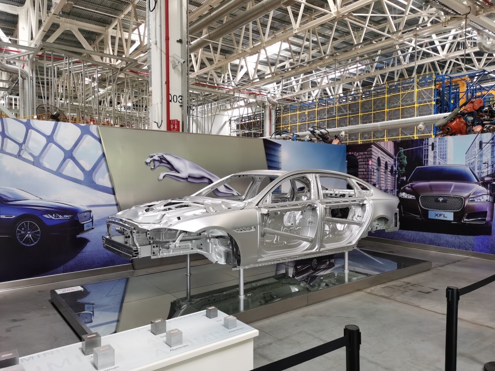 探秘奇瑞捷豹路虎工厂全铝车身车间是最大亮点全新捷豹xfl发布在即