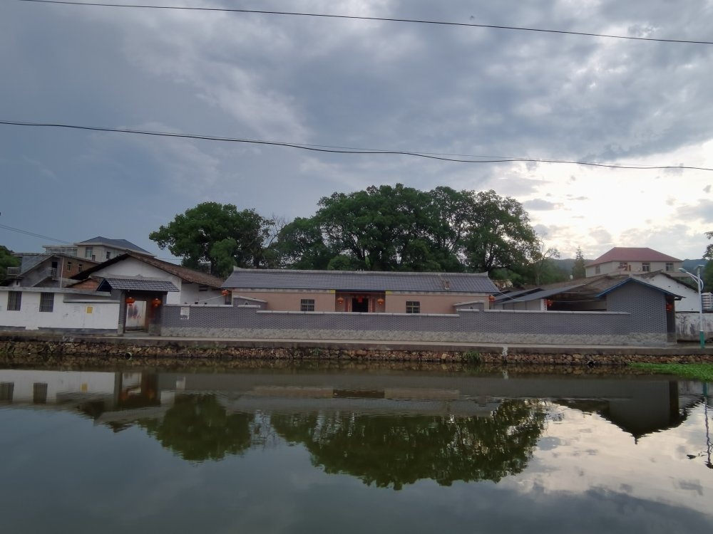 江西興國邱氏宗祠喝蜘蛛結網形近代出一門三將軍的旺族祖地