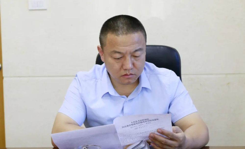 县纪委监委派驻政法委纪检监察组组长 黄建宏