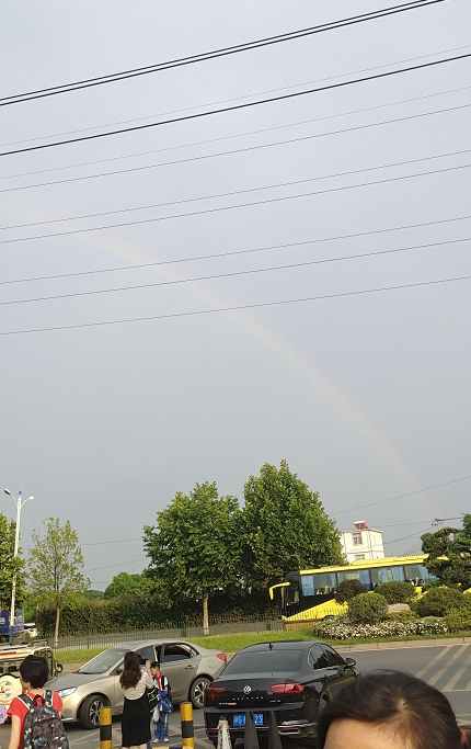 刚刚湖口朋友圈被超大的彩虹刷屏了这些地方竟然下雨了