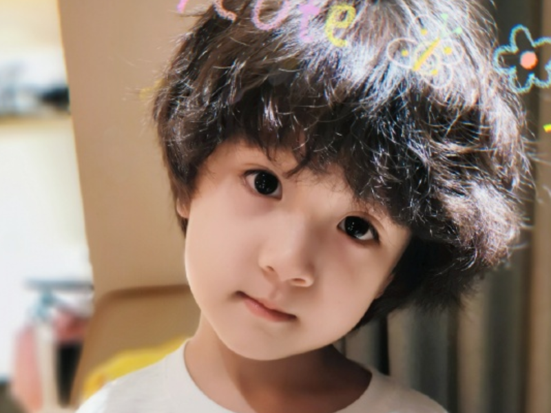 放开我北鼻三年前vs后,周嘉诚哈琳模样精致,单禹豪成高人气童星