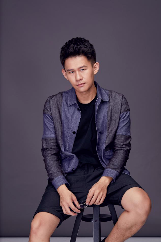 纪录片《高铁上的中国》男主纪录片《青年生活家》男主话剧《冬之旅》