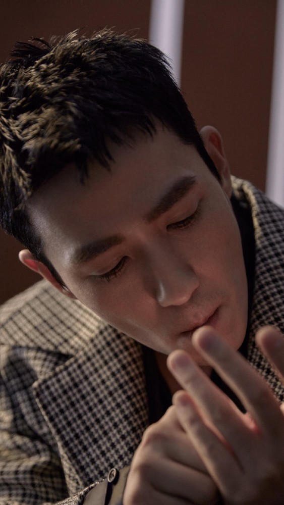 爱豆壁纸朱一龙爱你如一