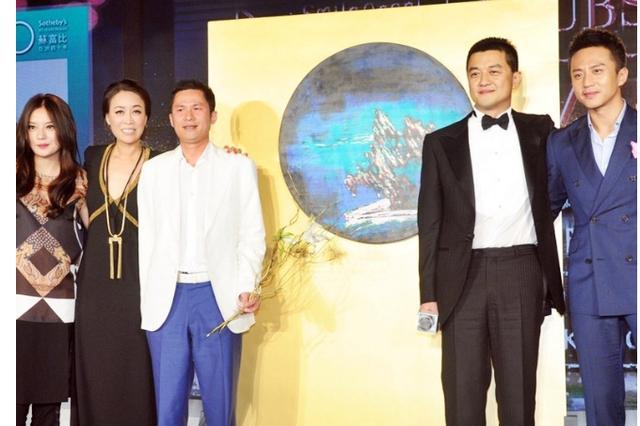 马云兄弟钱峰雷,为何会在香港街头被砍?揭秘钱多多背后的发家史