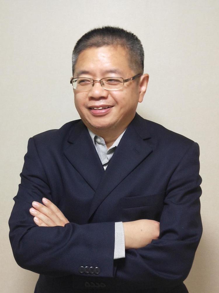 电信分析师付亮:短期内很难有主流手机品牌使用鸿蒙