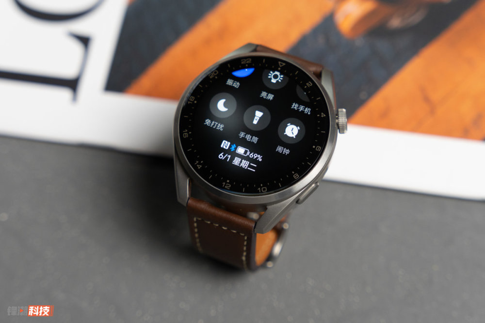 超长续航旗舰体验华为watch3智能手表图赏