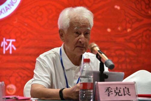 国酒排行_国酒茅台再进《福布斯》排行榜55位