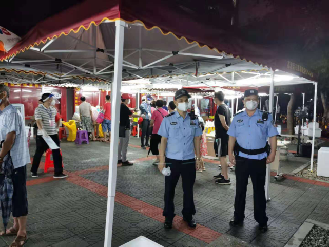 石围塘派出所民警向勇