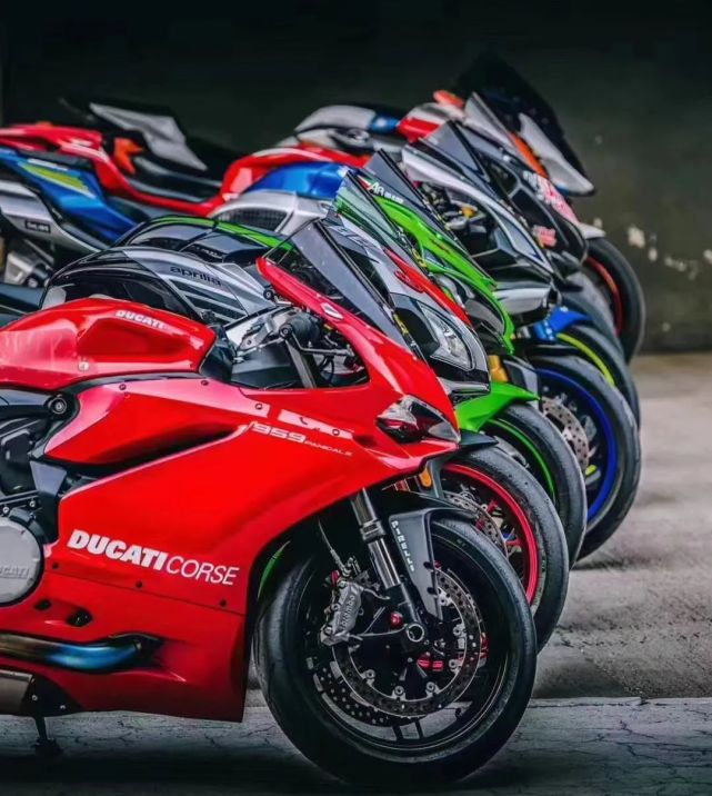 越来越多的小排量跑车到来,当红小生春风250sr该如何应对_腾讯新闻