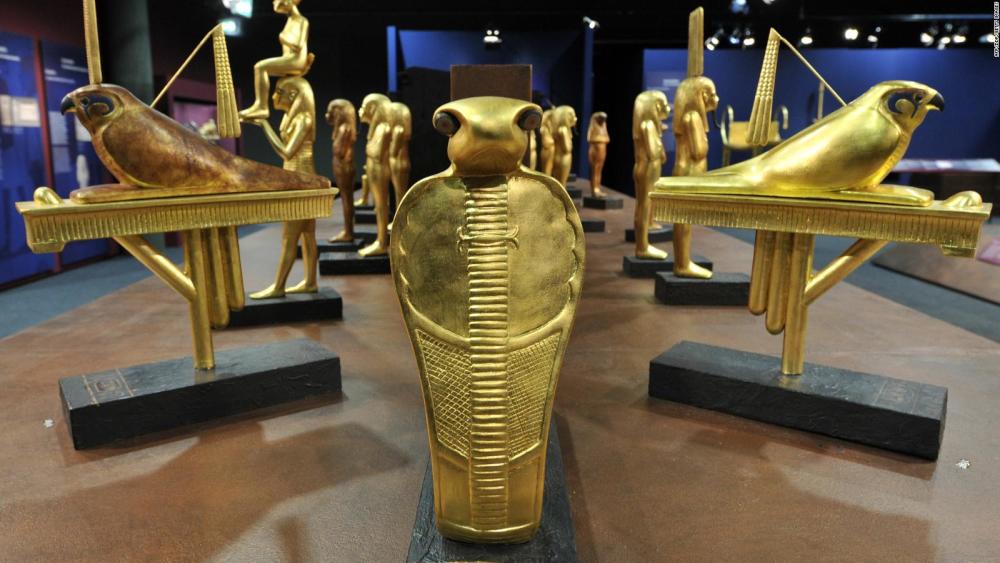 埃及摸金校尉世家坐拥四十个法老宝藏被聘为考古专家奖100万