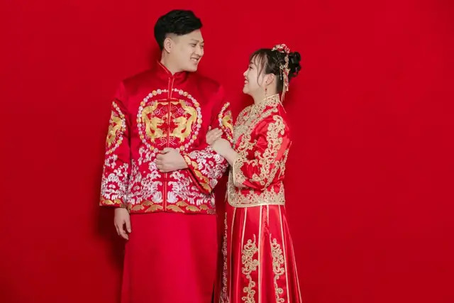 两人本来决定在5月20日的这一天去办理结婚手续,5月31日举办婚礼,但突