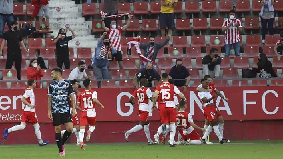 西甲 3-0！前西班牙人主帅遭遇完败或无缘决赛，基本无望升入西甲
