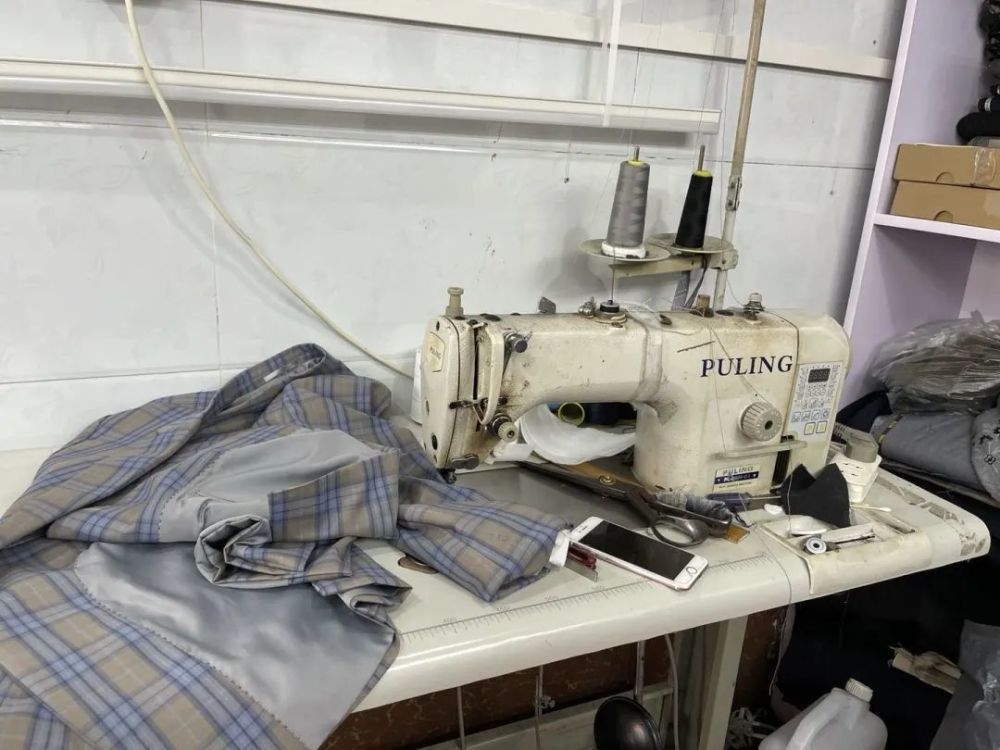 隐匿在延安东路上的裁缝店守着最初的匠人信仰