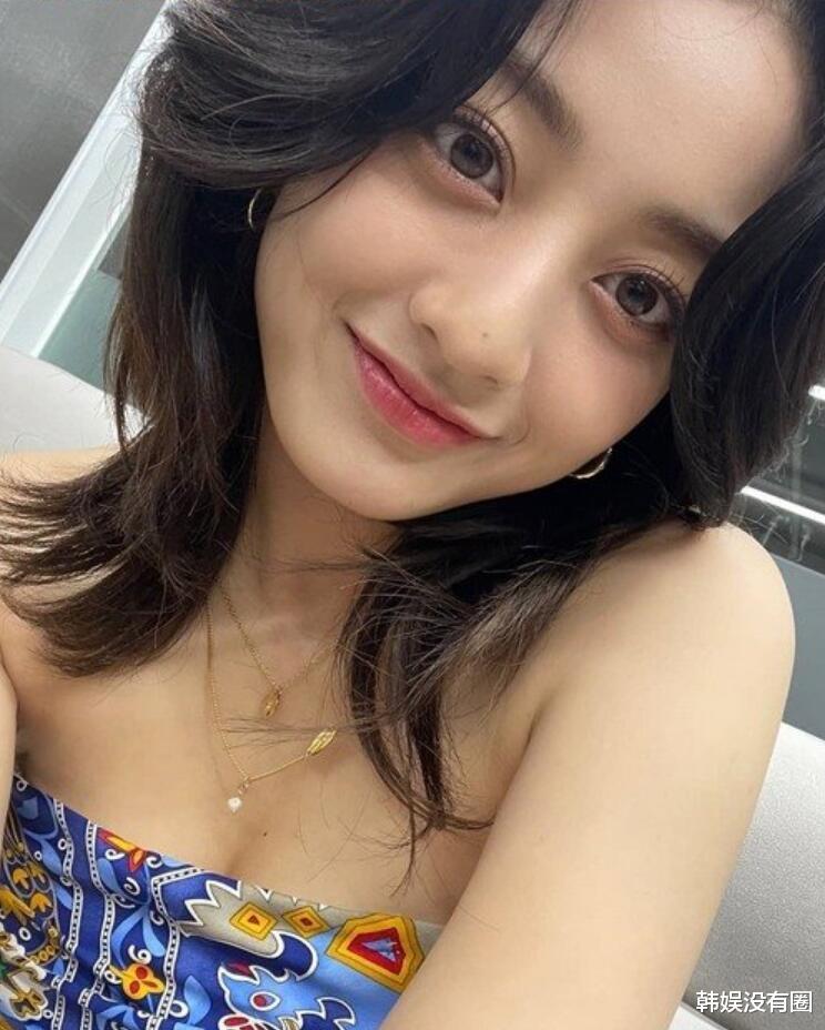 twice朴志效晒清凉私照大秀人偶美貌性感身材