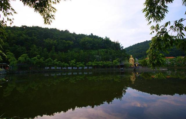 廣寧縣是全國最佳綠色生態縣綠化模範縣旅遊資源豐富