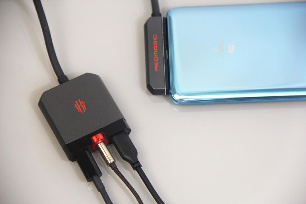 介绍了这么多,可能还是有朋友会疑惑,手机扩展坞到底有什么用?