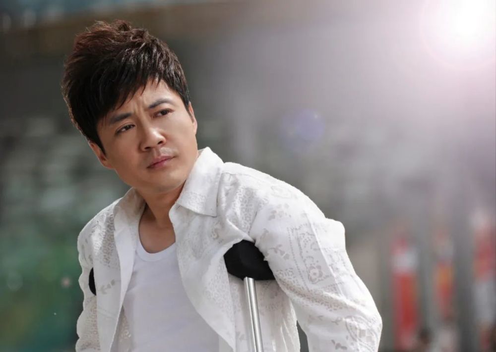 励志歌手郑智化与李琛只因窗外与水手让80后一生难忘