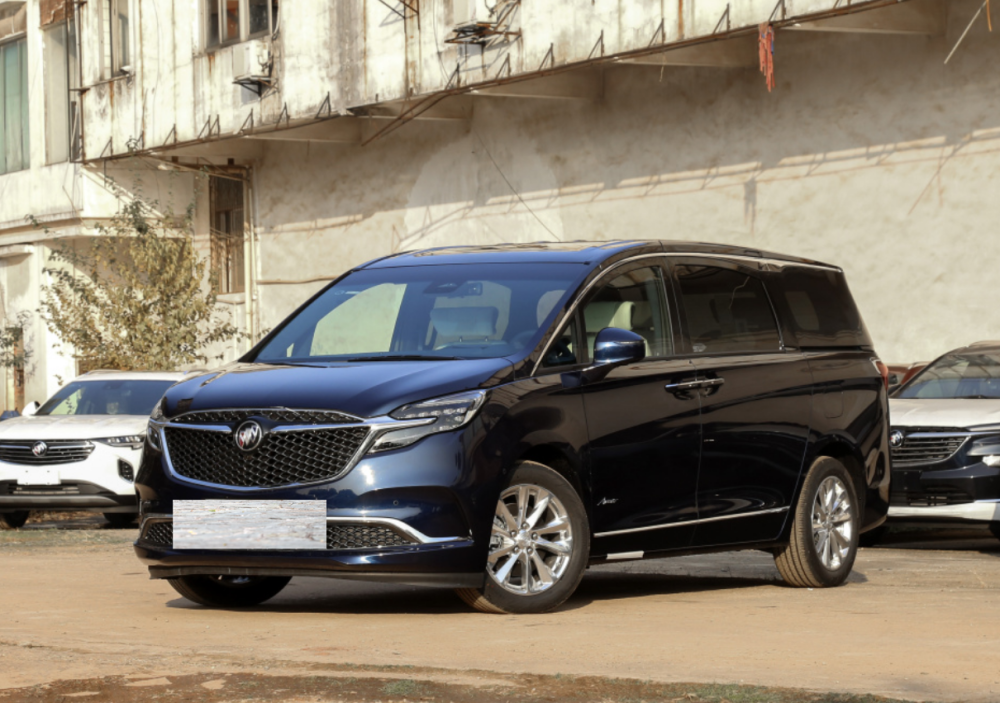 无所畏惧,新款别克gl8全系2.0t 9at,一分不降照样不愁卖