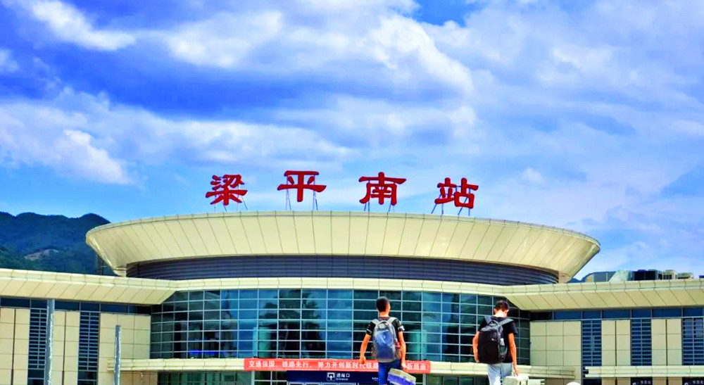 重庆梁平地势较好，为何人口数量赶不上开州、忠县等区县？