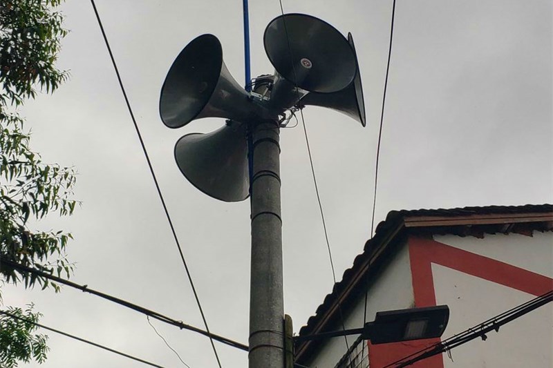 农村大喇叭每天噪音扰民在乡村精神文明建设中该不该淘汰