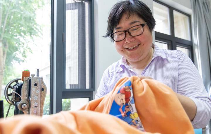 岛的浙江海洋大学,见到了传说中那位宝藏宿管阿姨—43岁的顾珊君
