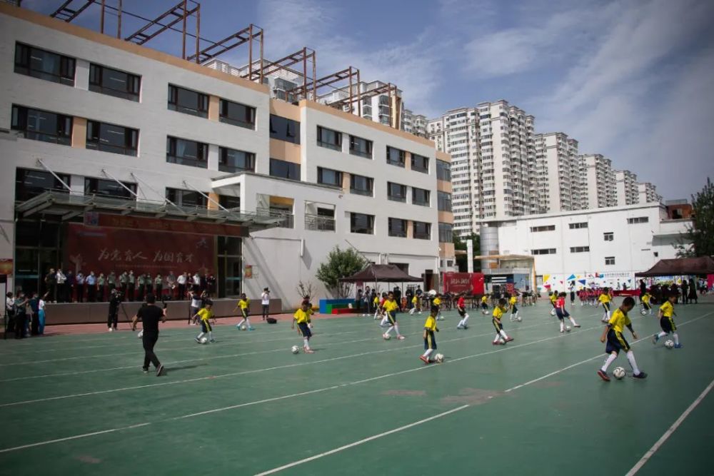 智慧工作快乐生活海淀培英小学智乐教育开花结果啦