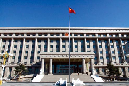 黑龙江检察院干部,背后身份竟是杀人狂魔,手中掌握21条人命