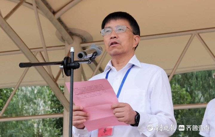定陶一中党委副书记,校长贡和法,副校级领导楚得