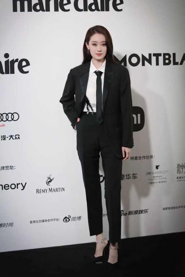 ▼文:光辉图:@嘉人