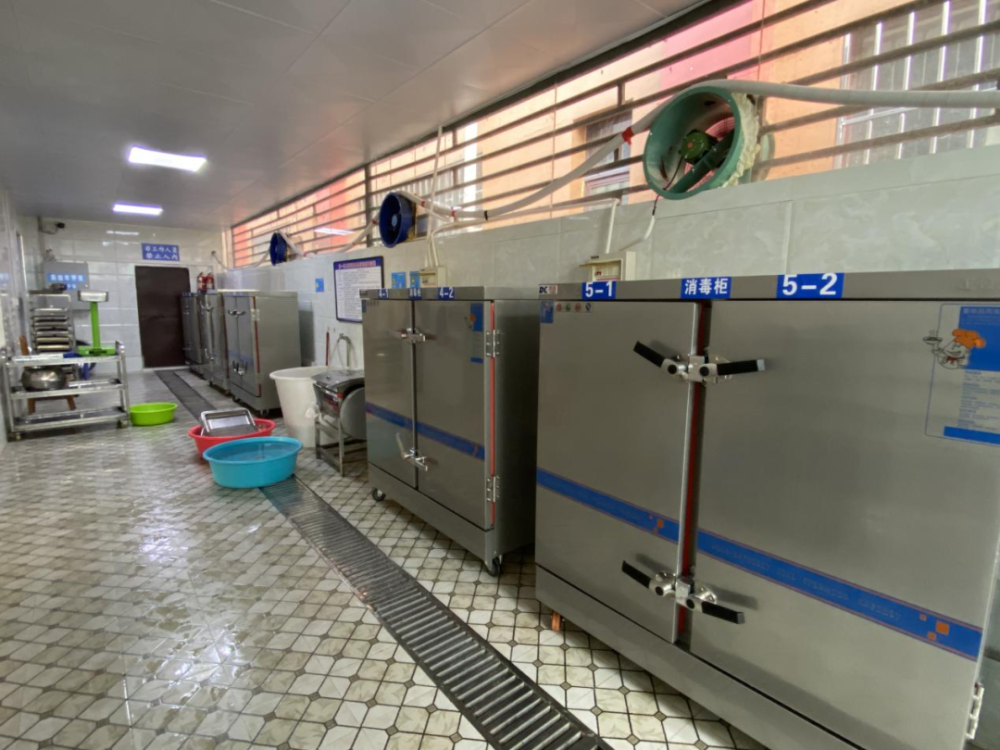 元阳县净餐馆专项行动红黑榜名单公布第二期