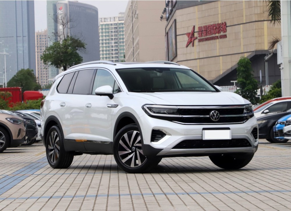 大众再添猛将suv车长5152配德国原装引擎2999w起