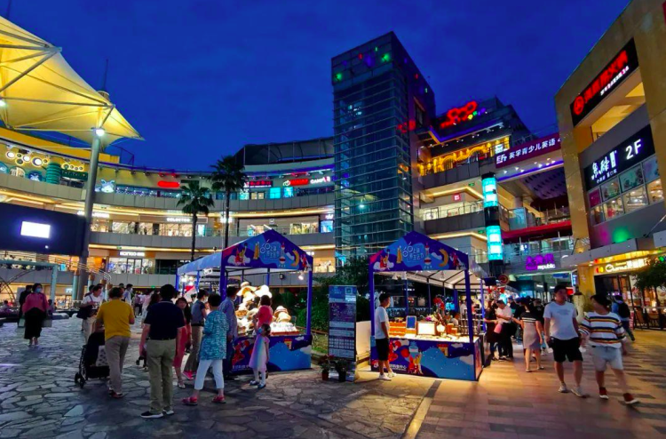 上海成为24小时城市丨夜玩,夜购 越夜越high