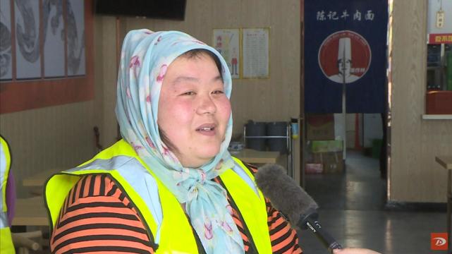 敦煌:爱心牛肉面 情暖环卫工|牛肉面|敦煌市|七里镇