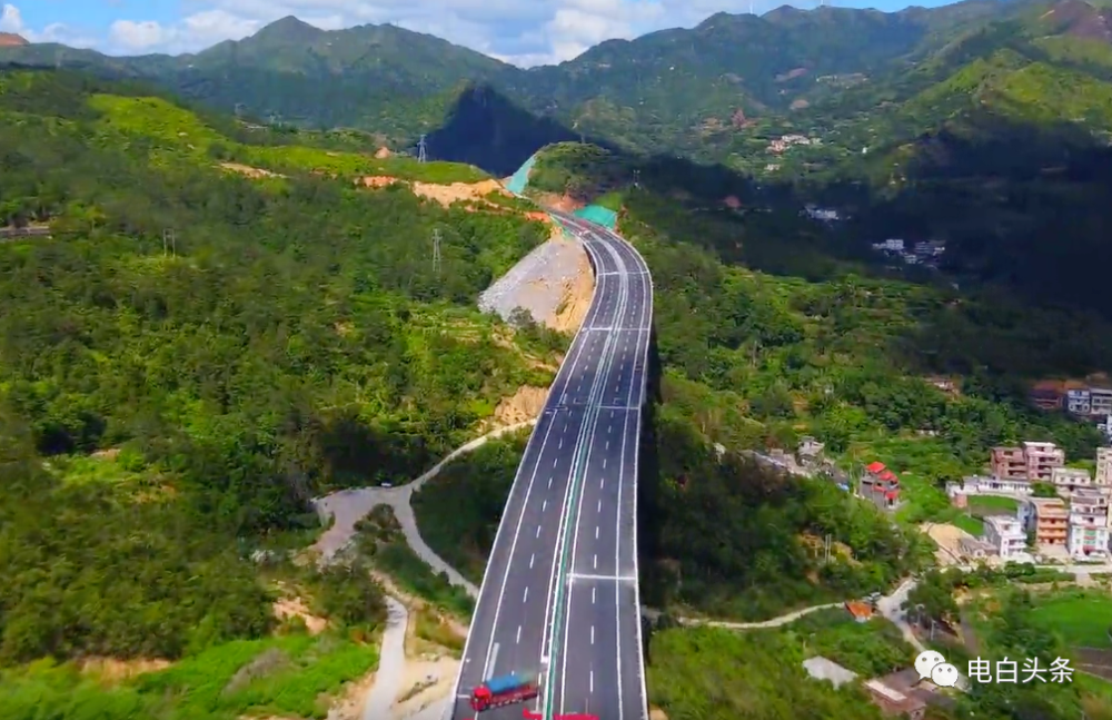 即将通车茂名又一条高速公路来了全长约130公里