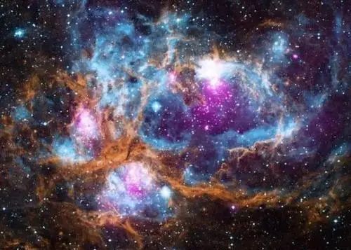 美极了 宇宙中最美的星云 看看你喜欢哪个 腾讯网