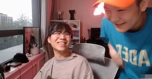 陈新仔一龙四凤连麦女主播却接到妈妈语音查房