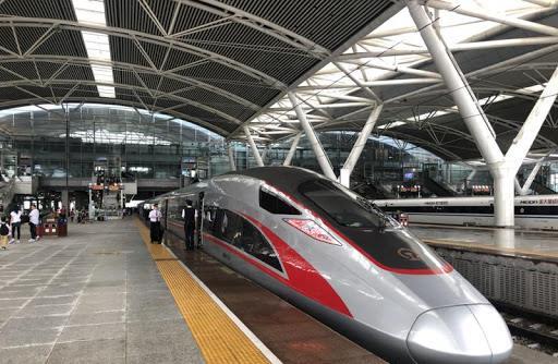 法国总经理到中国出差,第一次乘坐高铁后却很愤怒:我被骗了!