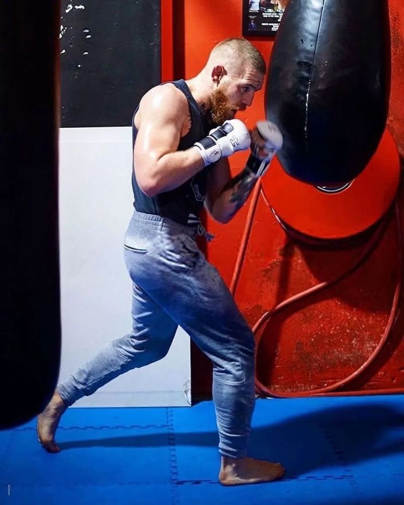 格斗中,应对击打的7门学问是?