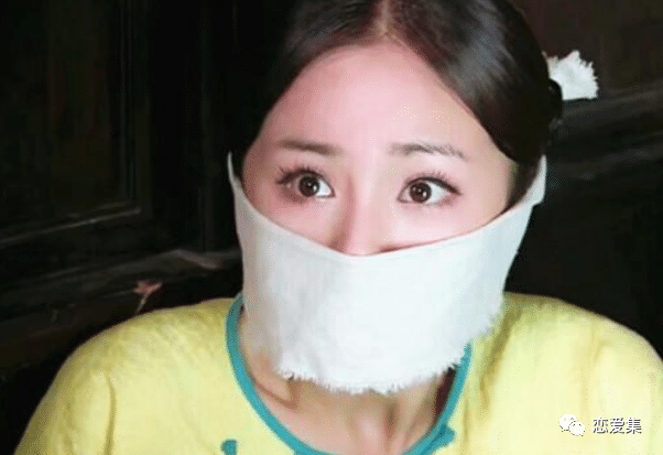 "被堵着嘴"的6位女星,赵丽颖真实贾静雯唯美,杨幂来搞笑的?