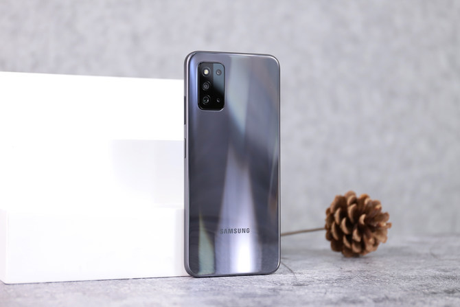 尽享新时代移动互联体验 三星galaxy f52 5g评测