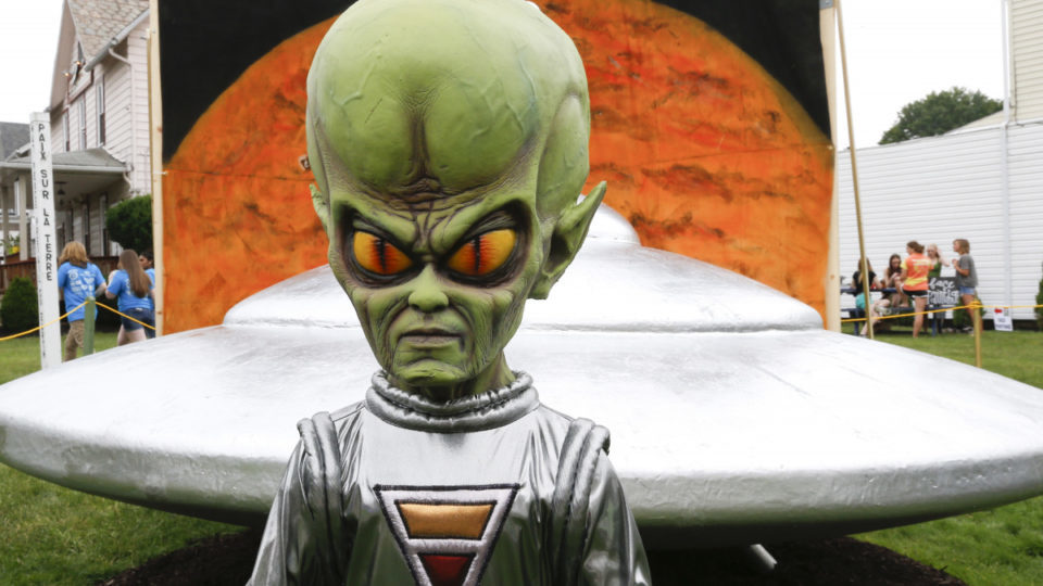 科幻作品中的外星人形象美媒援引一位拜登政府高级官员在向美国会发布