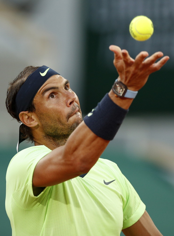 外代二线网球法网纳达尔晋级第三轮