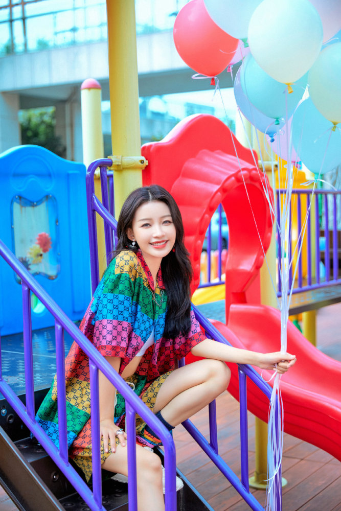 孙怡彩虹系生日大片_腾讯新闻