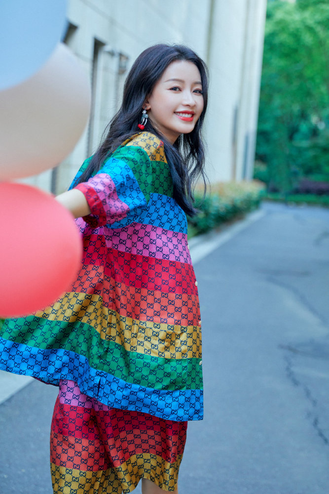 孙怡彩虹系生日大片_腾讯新闻