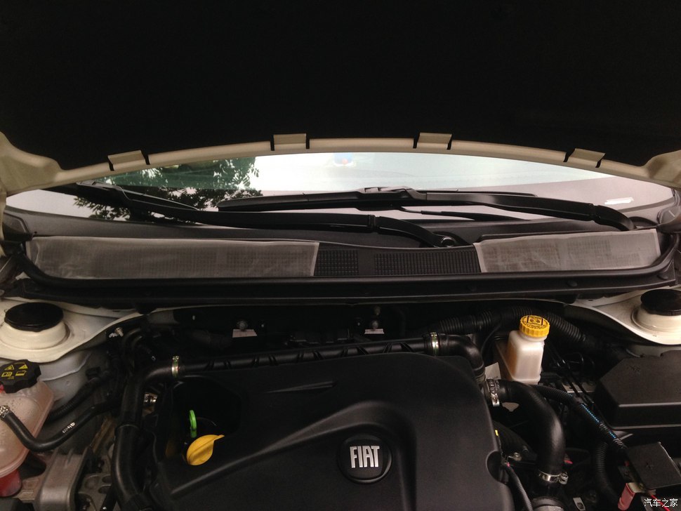 空调外循环进风口