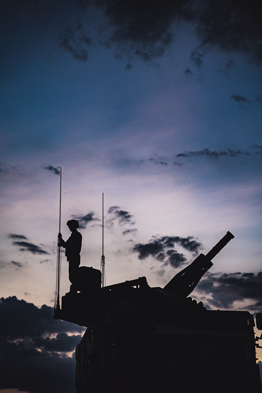 每一张都唯美直击防空兵跨昼夜实战演练