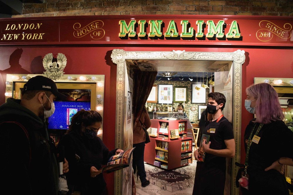 外代二线全球最大哈利波特主题商店在纽约开业