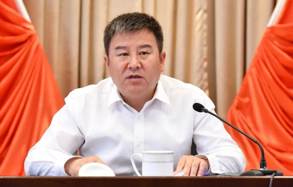 七里河区召开区委区政府工作会议